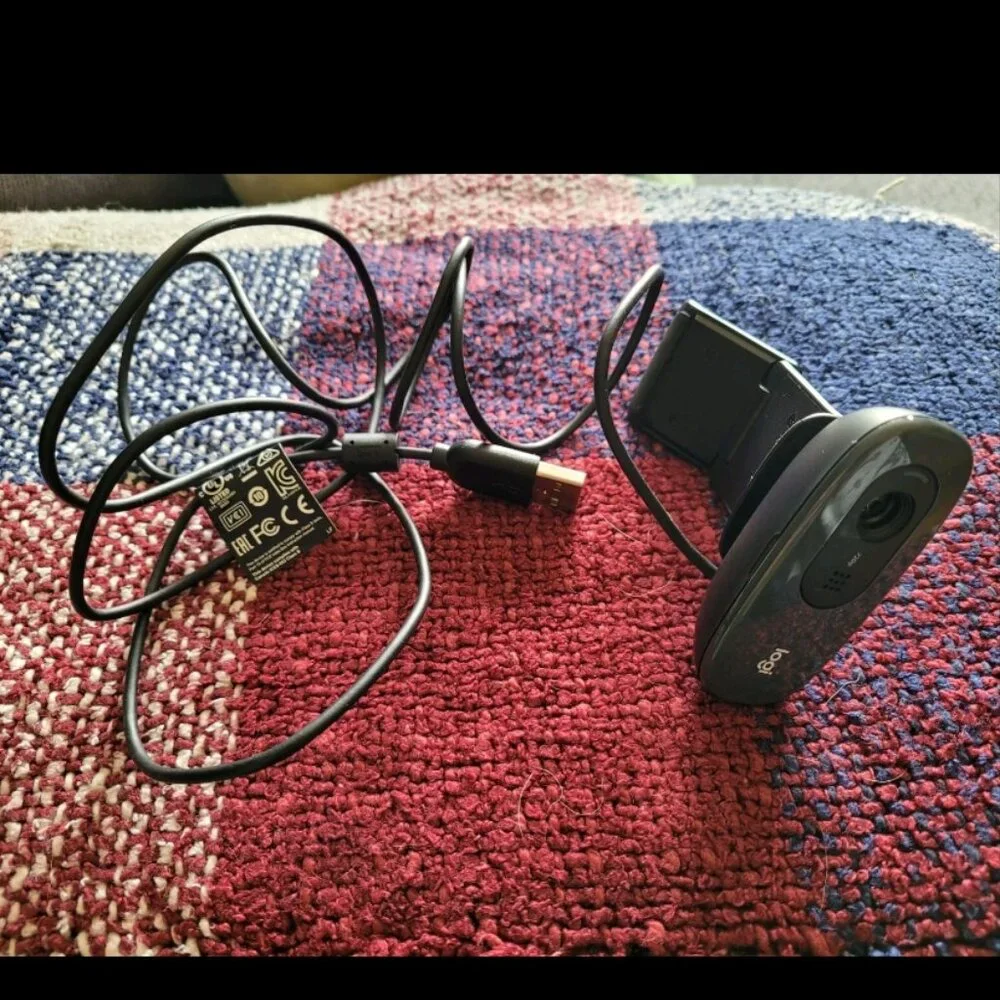 Logitech C270 Web Camera (960-000694) - Used only to test that it's operational